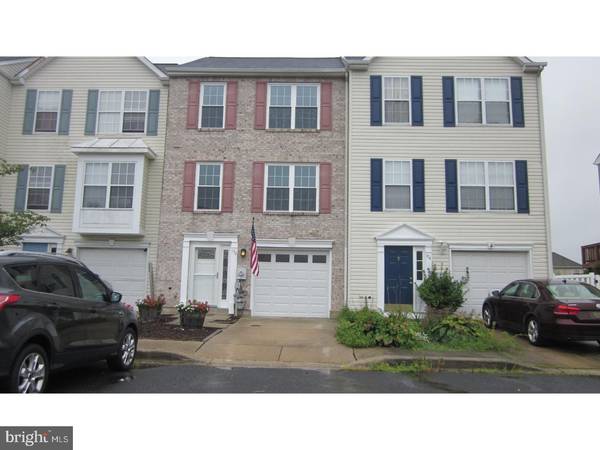 176 VERSAILLES CT, Newark, DE 19702