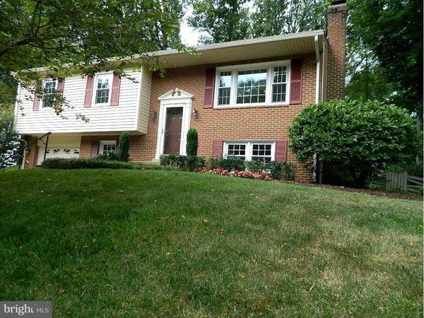 12144 PINENEEDLE CT, Woodbridge, VA 22192