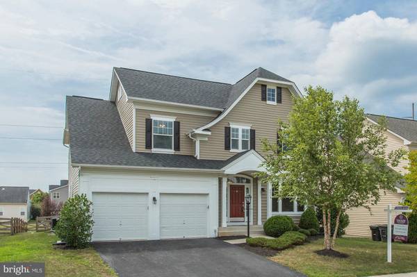 8933 KINGBIRD CT, Gainesville, VA 20155