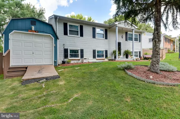 5284 MANTLE CT, Woodbridge, VA 22193