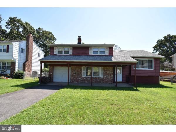 3 LONGWOOD DR, Burlington Township, NJ 08016