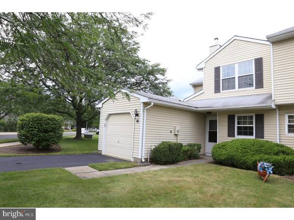 16 BERKSHIRE CT, Bordentown, NJ 08505