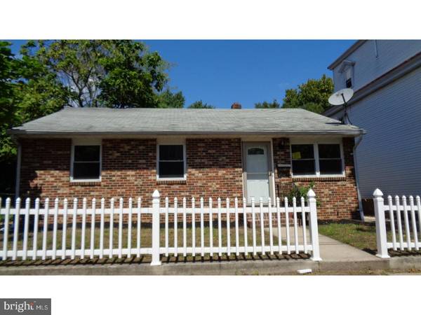 13 JEFFERSON ST, Riverside, NJ 08075