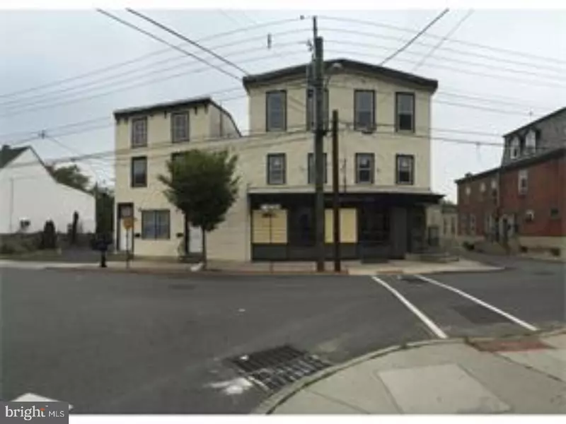 157-161 S BURLINGTON ST, Gloucester City, NJ 08030