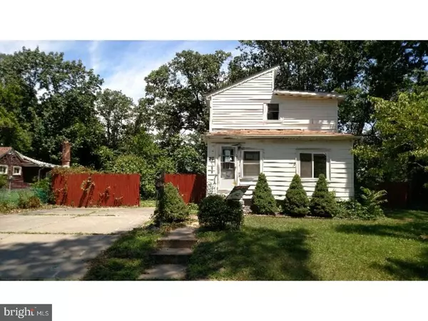 27 E 6TH AVE, Pine Hill, NJ 08021