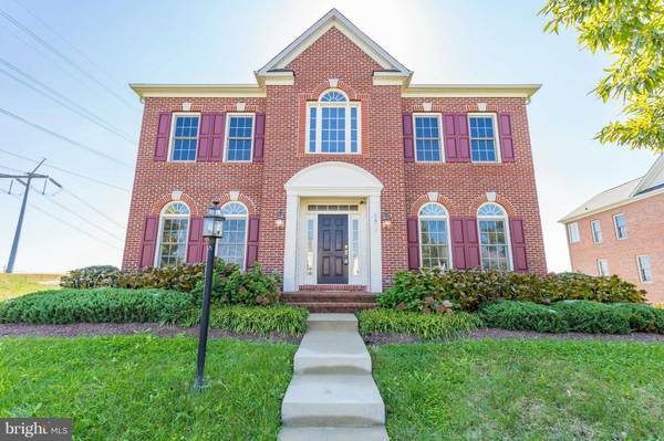 2453 PORT POTOMAC AVE, Woodbridge, VA 22191