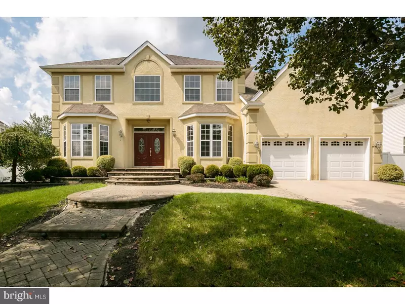 28 CAMEO DR, Cherry Hill, NJ 08003