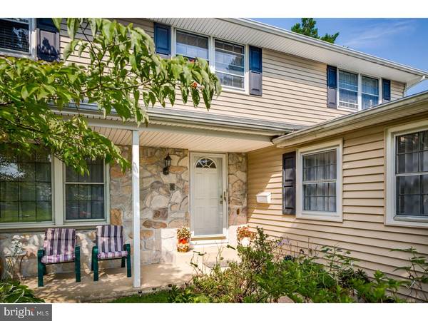 11 DARTMOUTH RD, Cherry Hill, NJ 08034