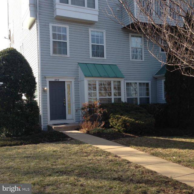 Woodbridge, VA 22192,3818 CLORE PL #3818