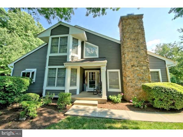 18 CORIANDER DR, Princeton, NJ 08540