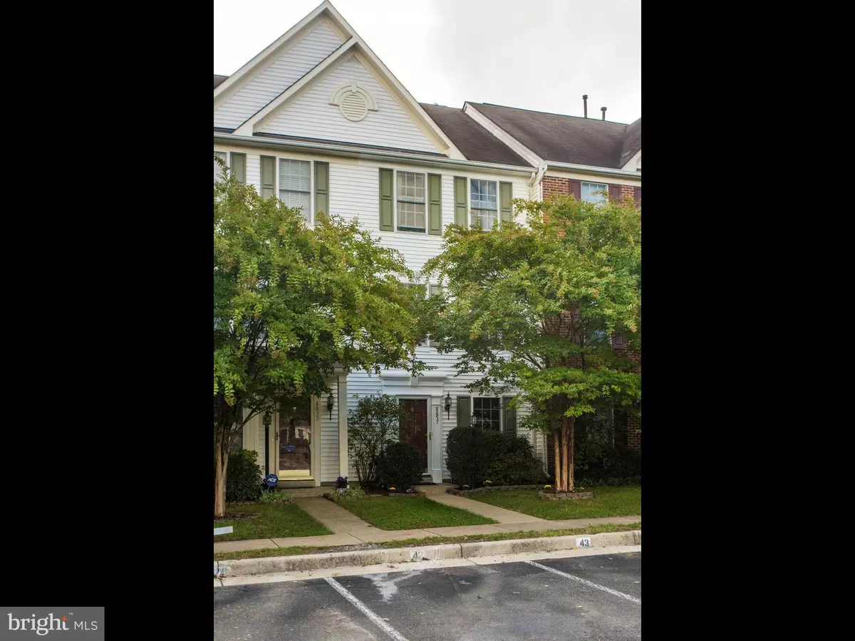 Bristow, VA 20136,8857 BENCHMARK LN