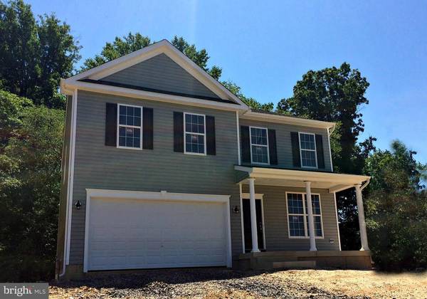 18359 SHARON RD, Triangle, VA 22172