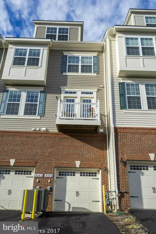 Woodbridge, VA 22193,4845 DANE RIDGE CIR #90