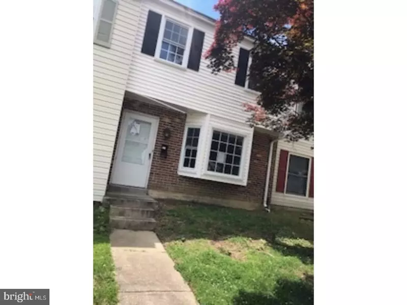 68 VILLAGE DR, Dover, DE 19904