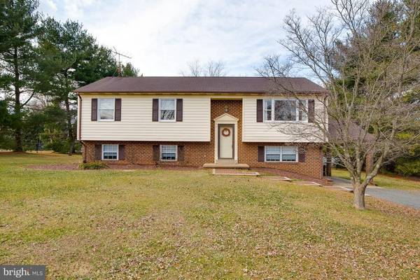 4104 MOUNT ATLAS LN, Haymarket, VA 20169