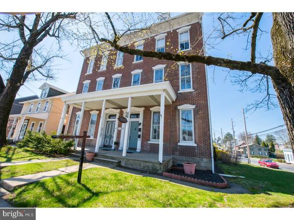 203-205 MAIN ST, Emmaus, PA 18049