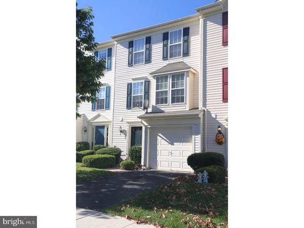 4510 EAGLE CT, Center Valley, PA 18034