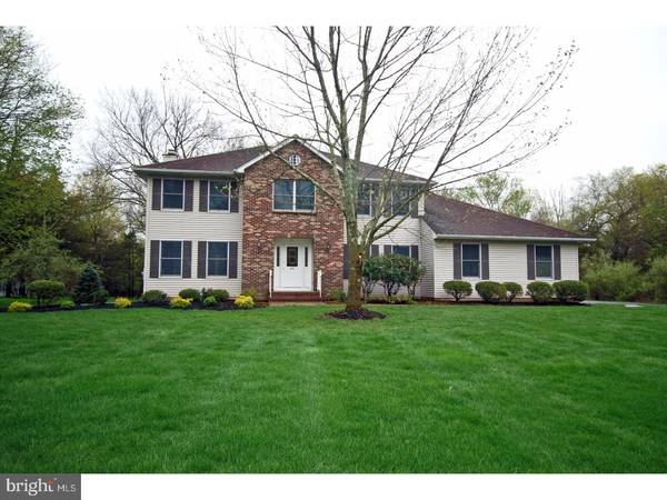 71 WILLOW RUN LN, Belle Mead, NJ 08502