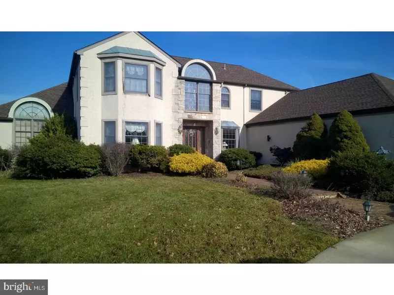 7 AZALEA DR, Pilesgrove, NJ 08098