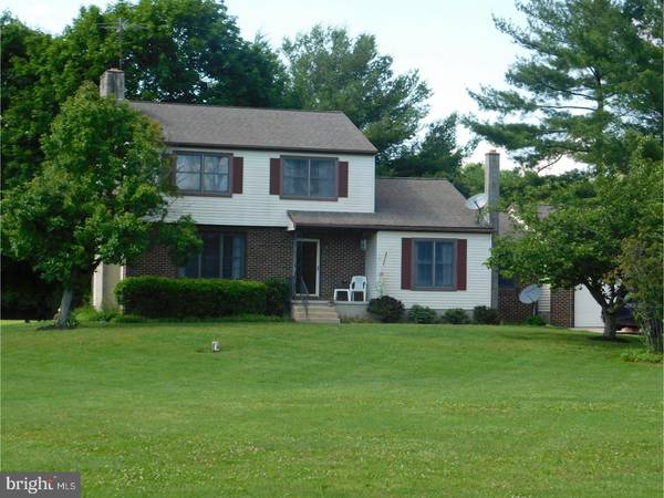 28 MCKISHEN RD, Pittsgrove, NJ 08318