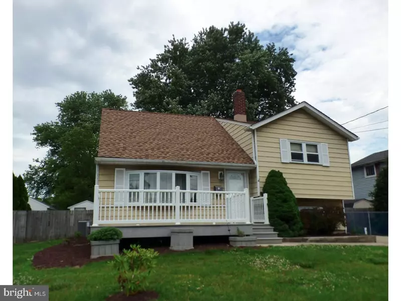 12 CHARLES PL, Pennsville, NJ 08070