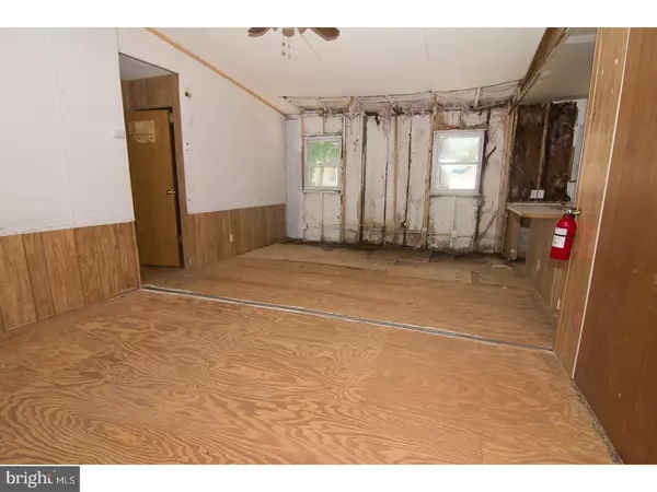 Pennsville, NJ 08070,113 QUAKER RD