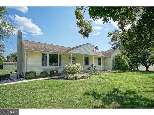 206 OLD KINGS HWY, Mannington, NJ 08079