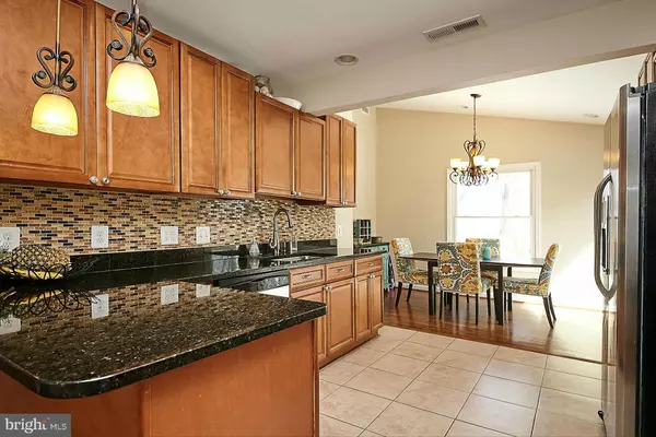 Manassas Park, VA 20111,114 MEEKER ST