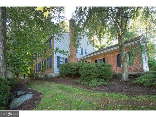 56 CHARTER OAK DR, Newtown Square, PA 19073