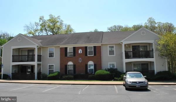 9442 SCARLET OAK DR #5, Manassas, VA 20110