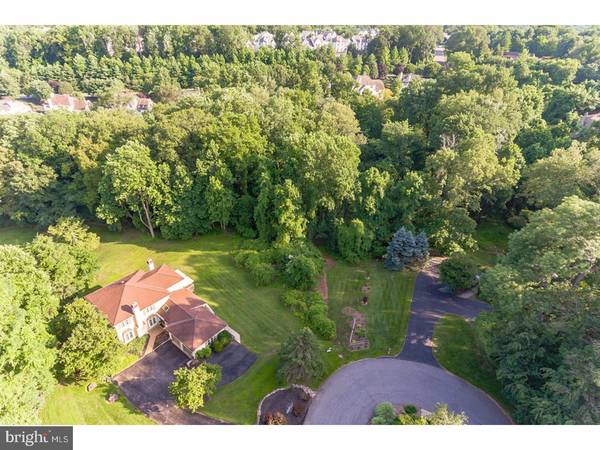 15 ROCK HILL RD, Newtown Square, PA 19073