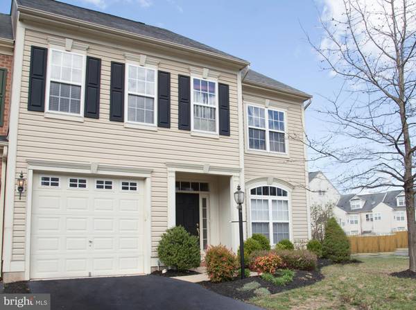 9174 CASCADE FALLS DR, Bristow, VA 20136