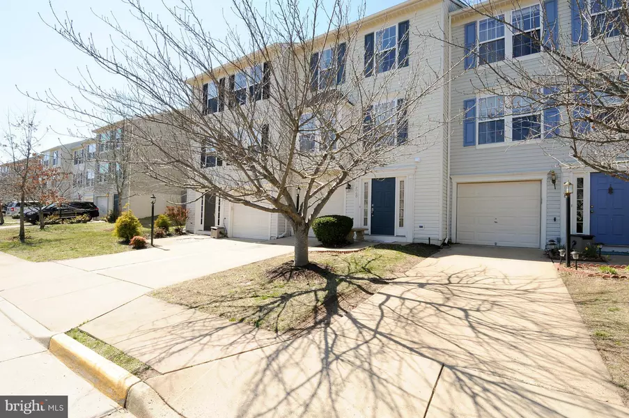 9060 FALCON GLEN CT, Bristow, VA 20136