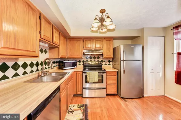 Woodbridge, VA 22192,3947 SUNNY BROOK CT