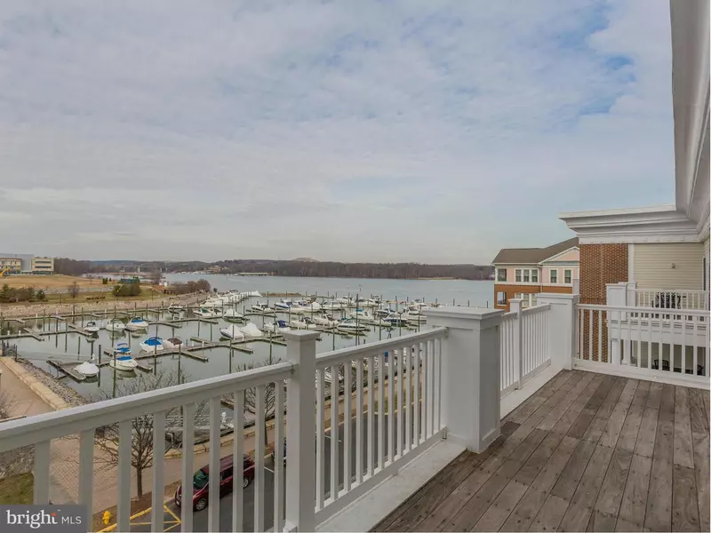 525 BELMONT BAY DR #407, Woodbridge, VA 22191