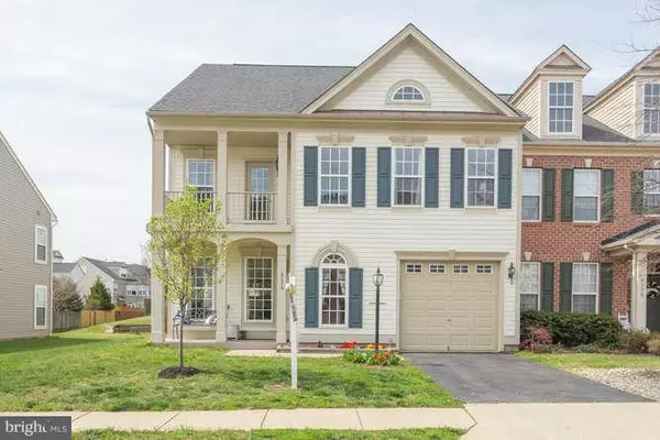 9178 CASCADE FALLS DR, Bristow, VA 20136