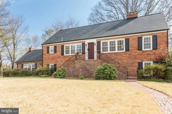 9009 PEABODY ST, Manassas, VA 20110