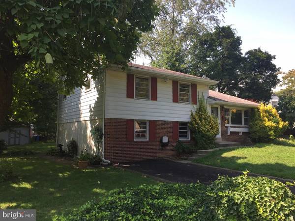 Swarthmore, PA 19081,1037 DOUGHERTY DR