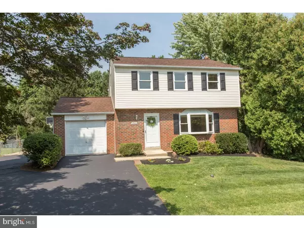 Boothwyn, PA 19061,2540 E COLONIAL DR