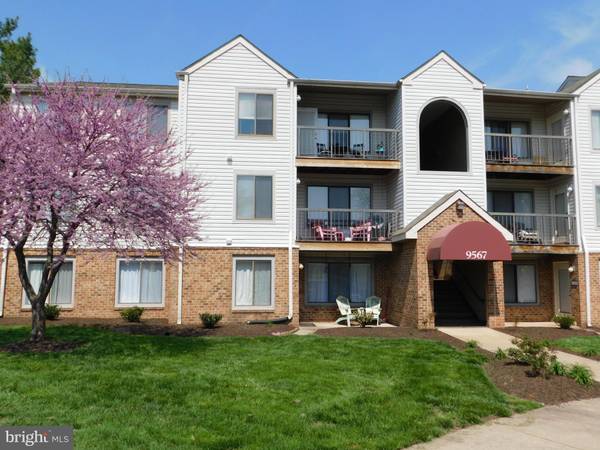 9567 COGGS BILL DR #104, Manassas, VA 20110