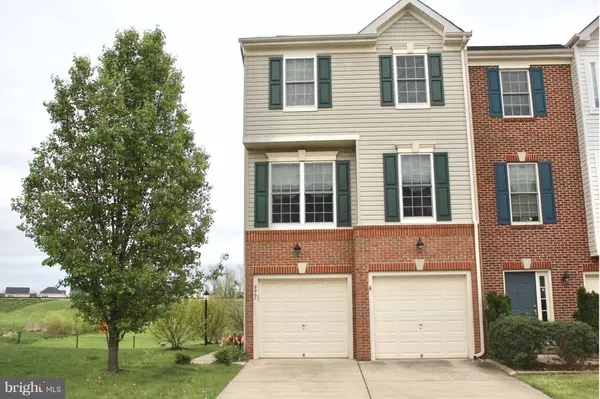 8967 BREWER CREEK PL, Manassas, VA 20109