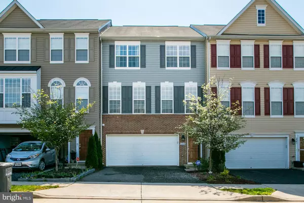 2359 BATTERY HILL CIR, Woodbridge, VA 22191