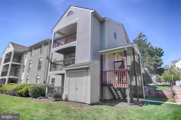 9480 SCARLET OAK DR #10, Manassas, VA 20110