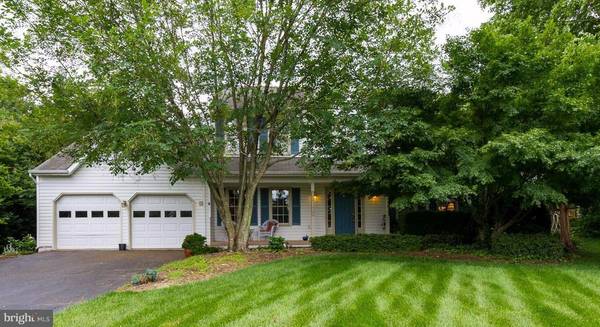 9462 WEEPING WILLOW DR, Manassas, VA 20110