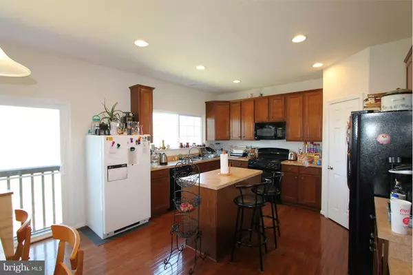 Manassas, VA 20111,8252 LINBLAKE CT