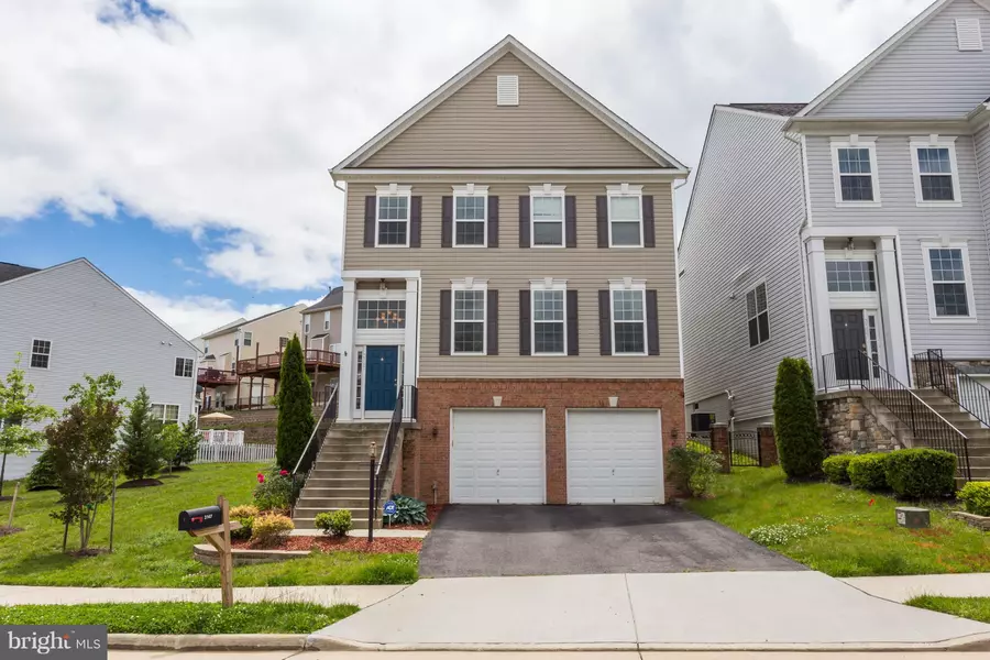 3147 EAGLE TALON ST, Woodbridge, VA 22191