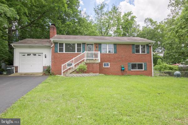 8411 LELAND RD, Manassas, VA 20111