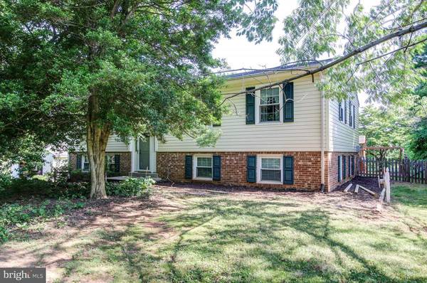 4305 SUDLEY RD, Haymarket, VA 20169