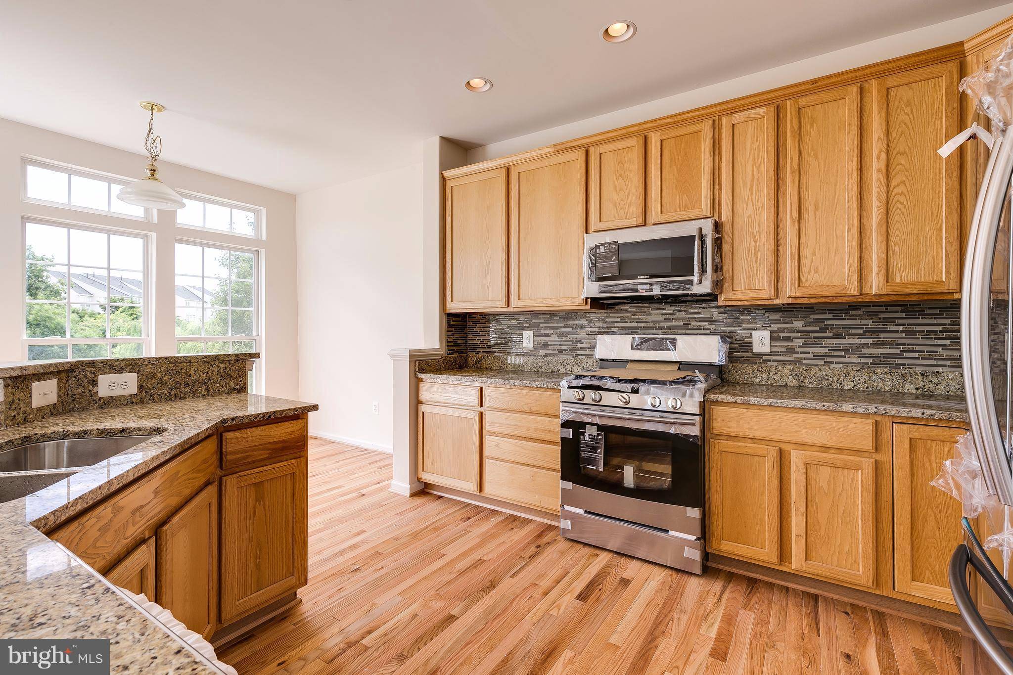 Gainesville, VA 20155,18250 CAMDENHURST DR