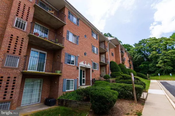 Woodbridge, VA 22192,1541 COLONIAL DR #304